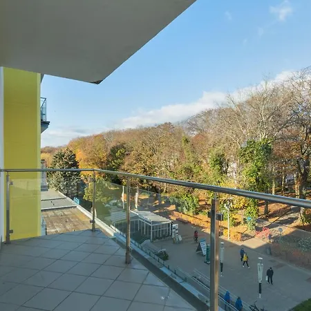 Jantar Promenada Ii Kołobrzeg